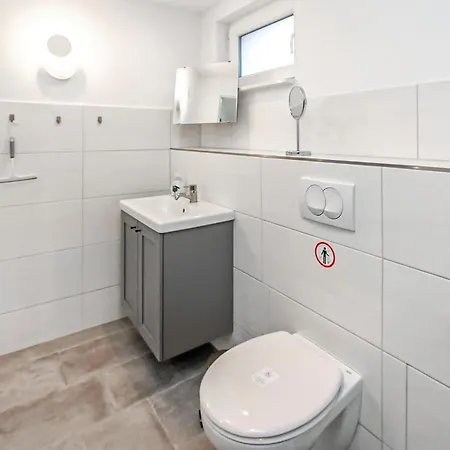 1 Bedroom Beautiful In Roebel-mueritz Apartmán Marienfelde