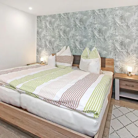 1 Bedroom Beautiful In Roebel-mueritz Marienfelde