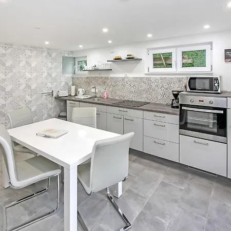 Apartmán 1 Bedroom Beautiful In Roebel-mueritz *